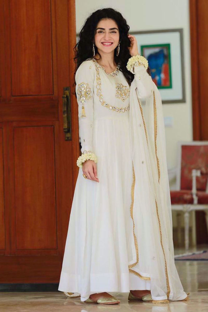Ansab Jahangir – Women’s Clothing Designer. Pearl white