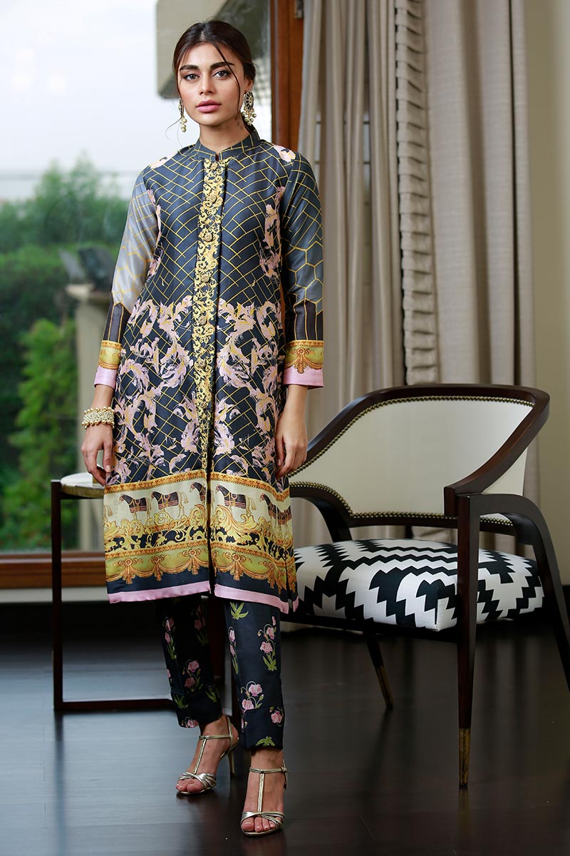 Ansab Jahangir – Women’s Clothing Designer. Lolite