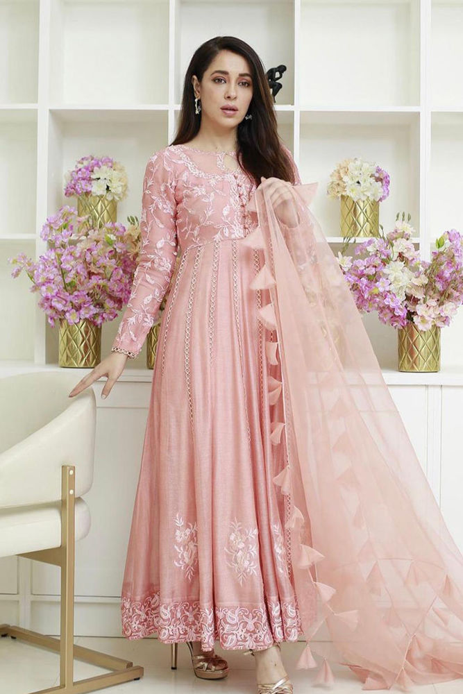 Ansab Jahangir - Dusty Pink Hint