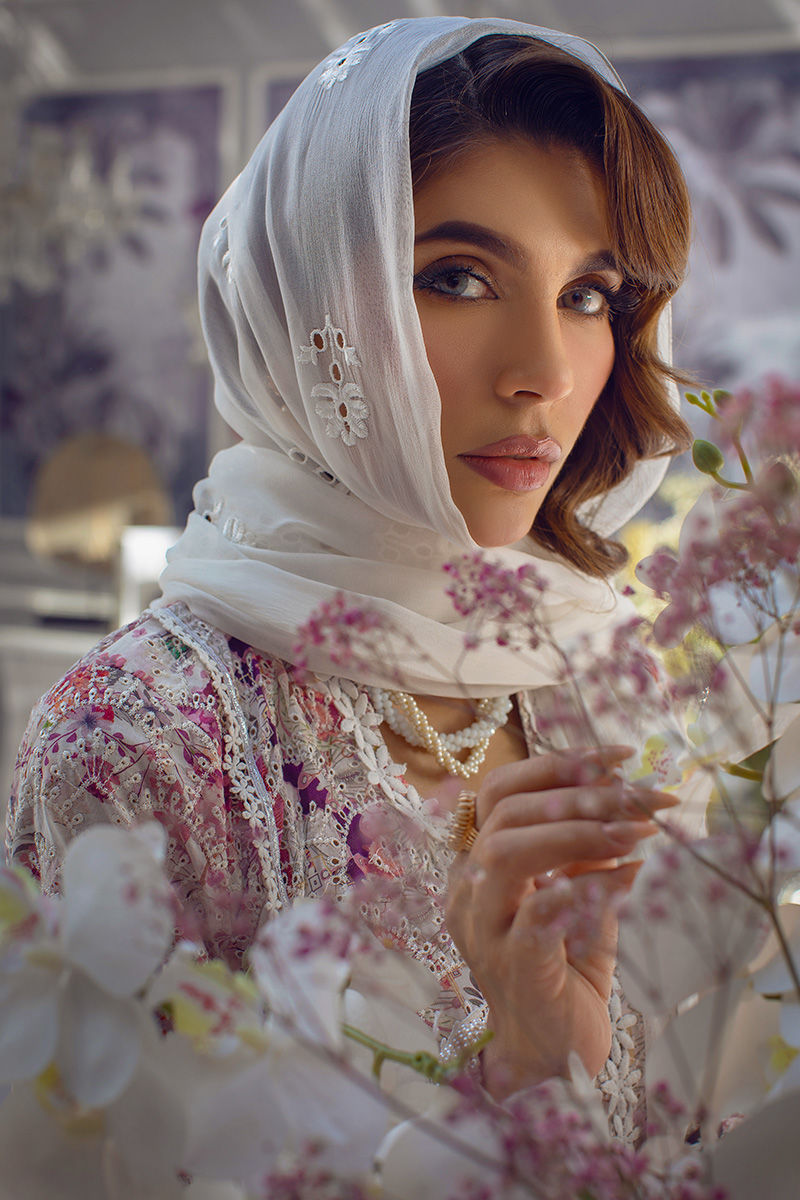 Ansab Jahangir – Women's Clothing Designer. Camellia
