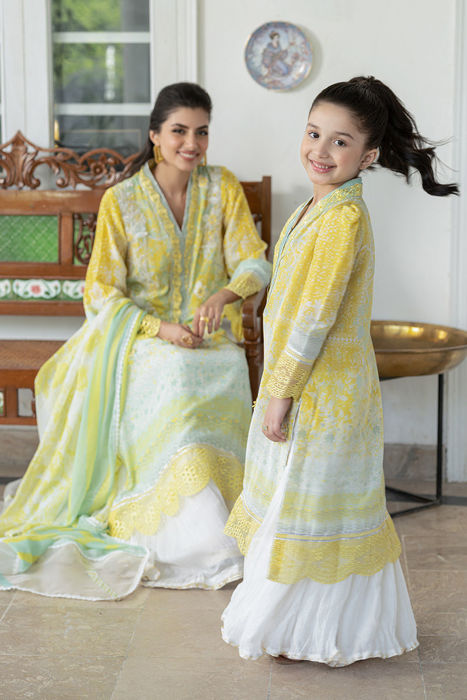 Ansab Jahangir – Women's Clothing Designer. Marshmallow - Girl