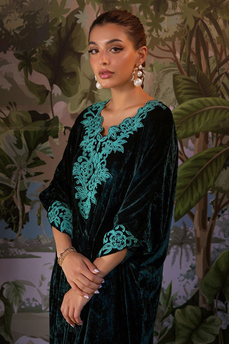 Ansab Jahangir – Women's Clothing Designer. Juliana