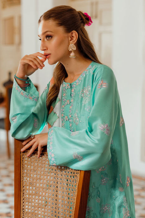 Ansab Jahangir – Women’s Clothing Designer. Signature